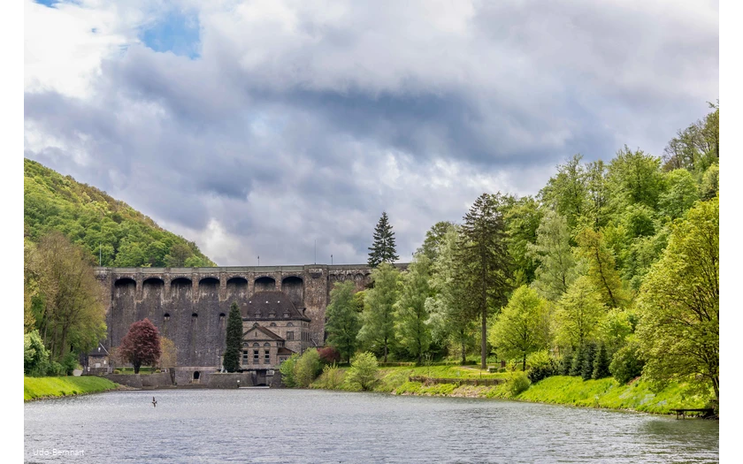 Damwand aan de Diemelsee