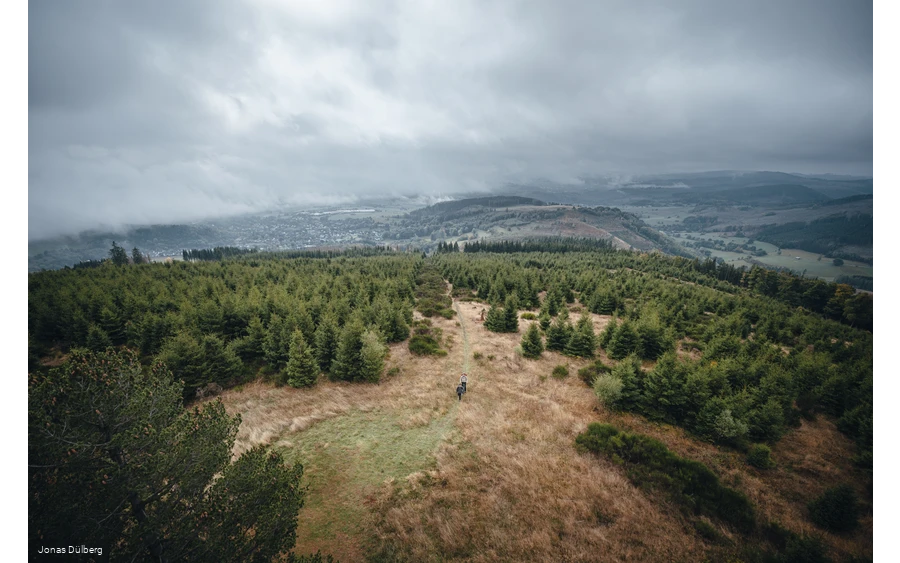 Wandelen&Trekking_Sauerland-Tourismus e.V. Jonas Dülberg REACT-EU.jpg