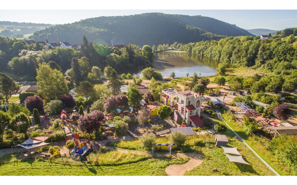 Sommerrodelbahn Edersee von oben