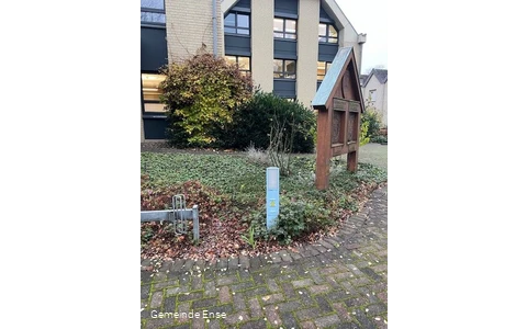 Rathaus Ladesäule.jpg