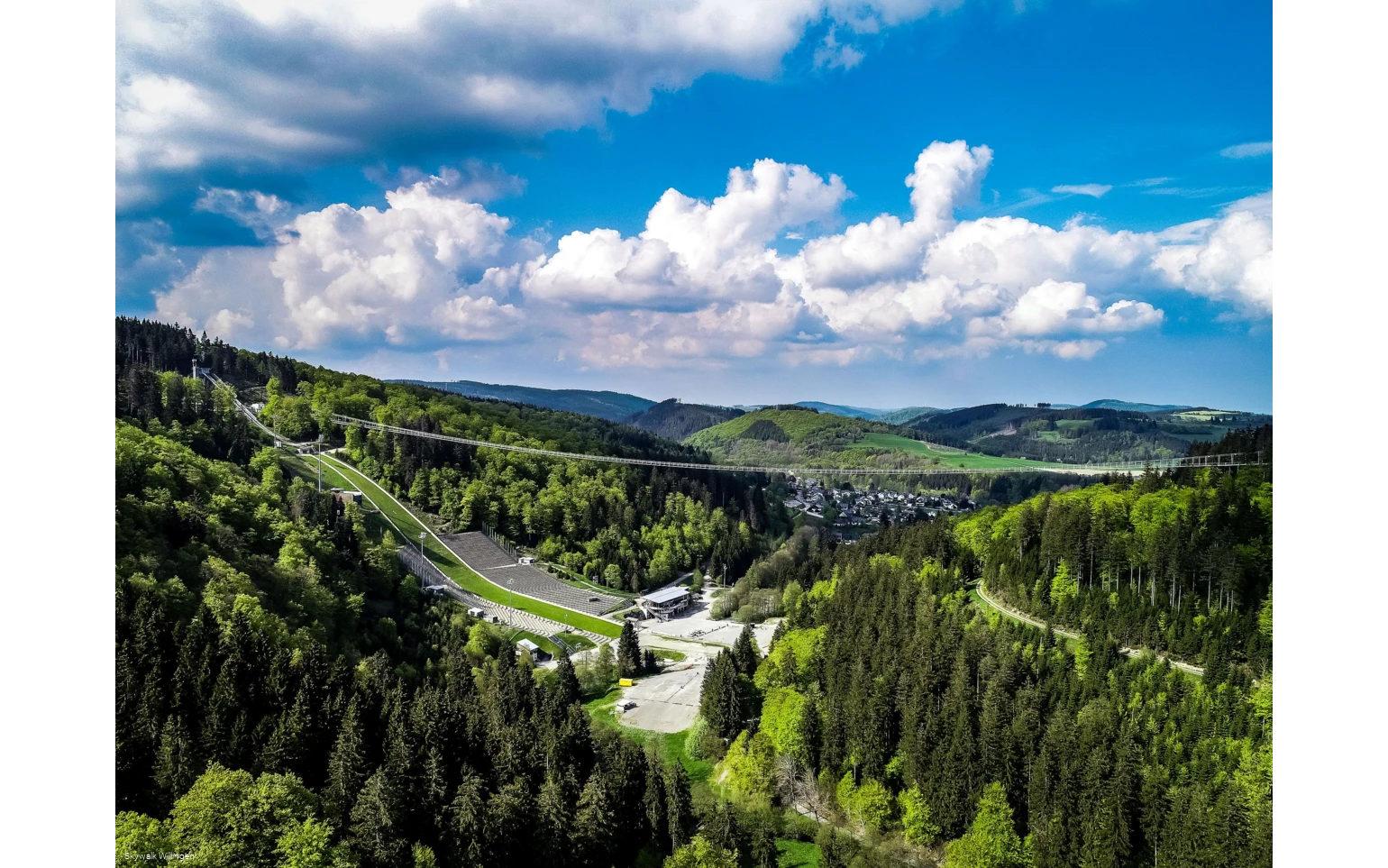 Skywalk Willingen mit Wolkenpanorama