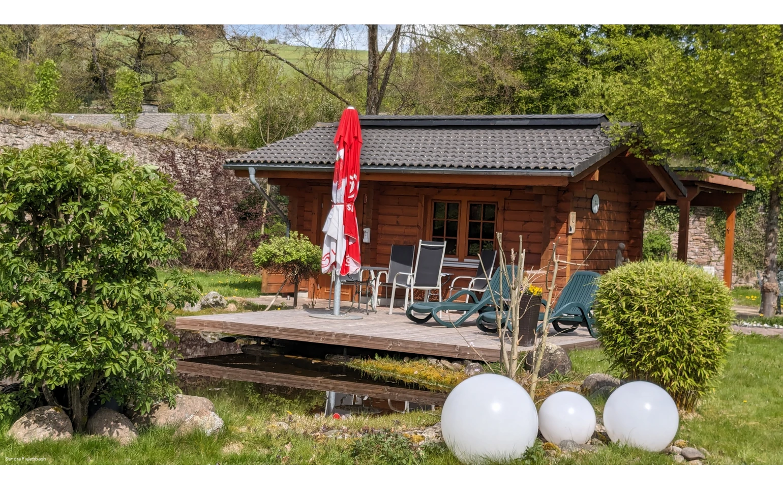 Außenbereich 1.jpg