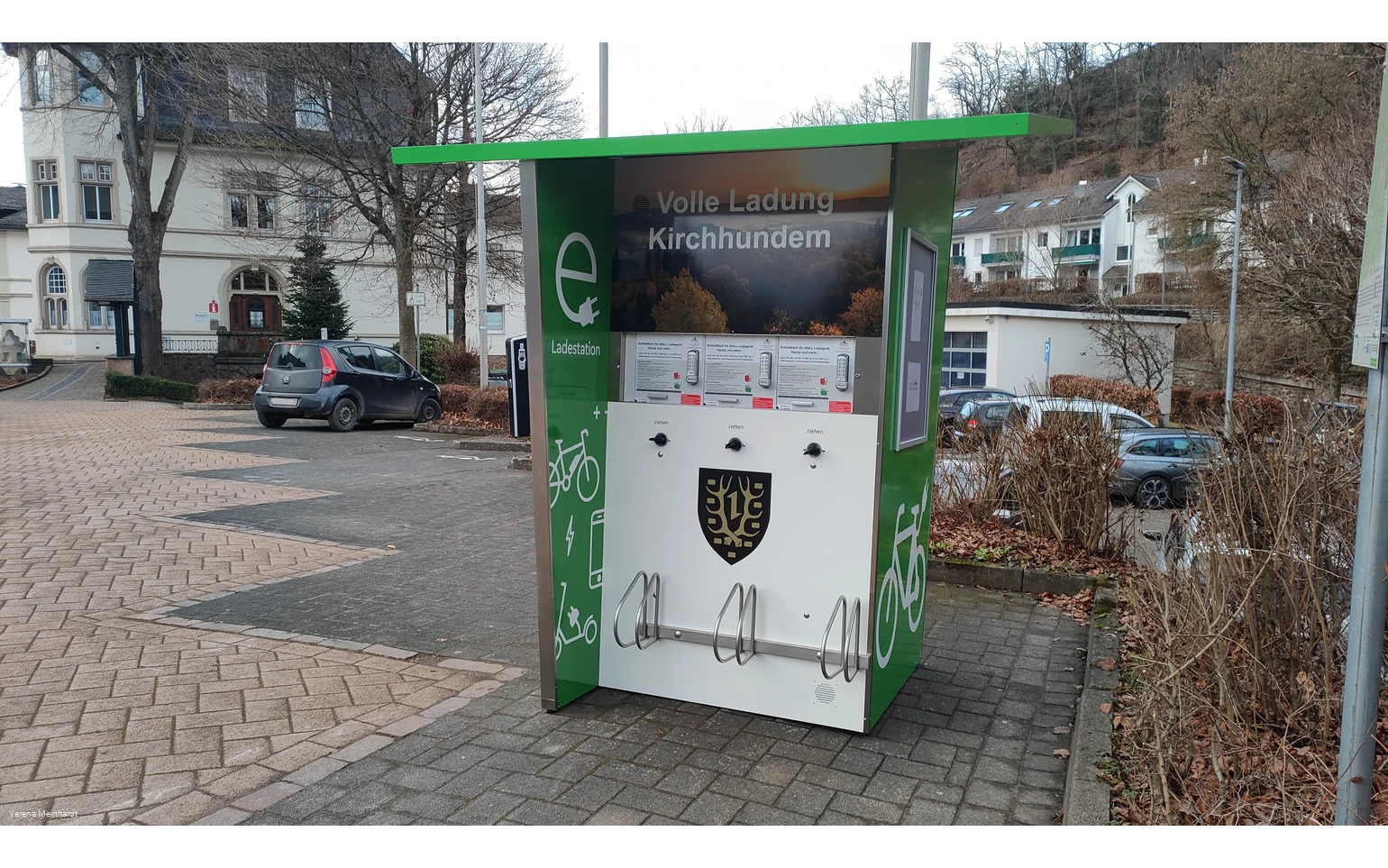 Solar-Ladestation für Akkus, E-Fahrräder/-Scooter