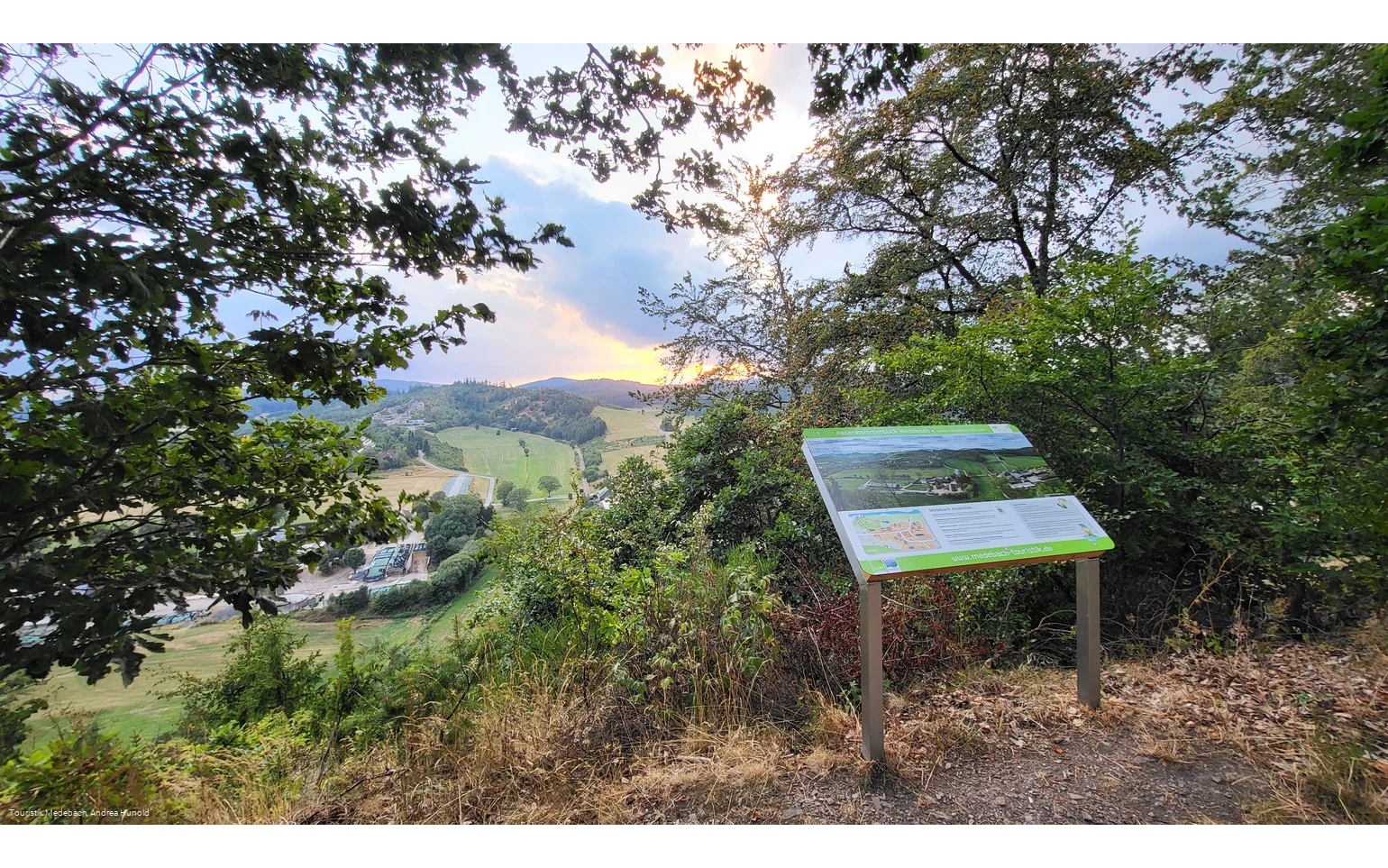 Panoramatafel am Hasenkammerblick