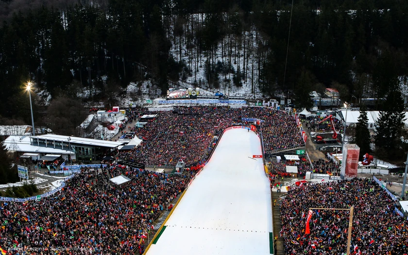 fis-skisprung-weltcup-willingen-stadion.jpg