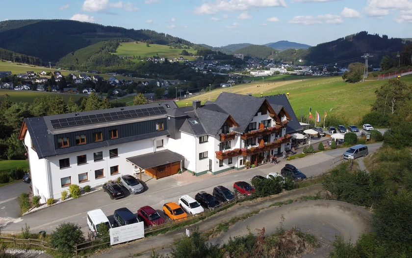 Waldhotel Willingen Außenansicht 5.JPG Waldhotel Willingen Außenansicht 5.JPG