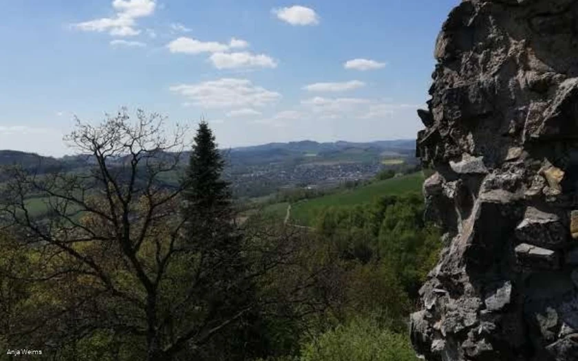 Burgruine Eversberg Ausblick