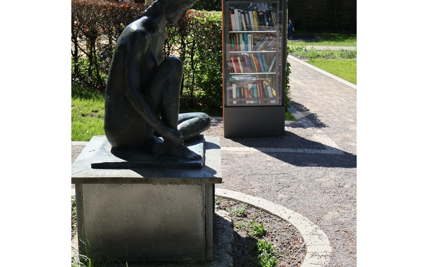 Bücherschrank Luna-Park Völlinghausen