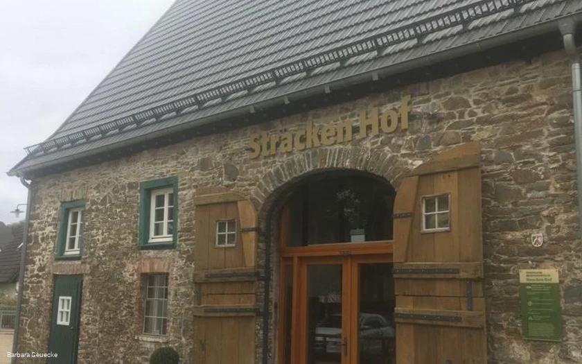 Strackenhof Strackenhof