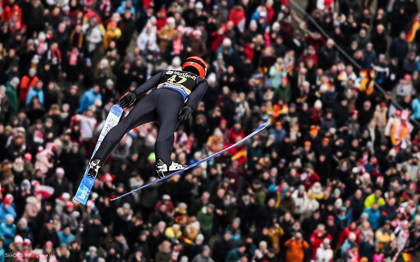 fis-skisprung-weltcup-willingen-springer-zuschauer.jpg
