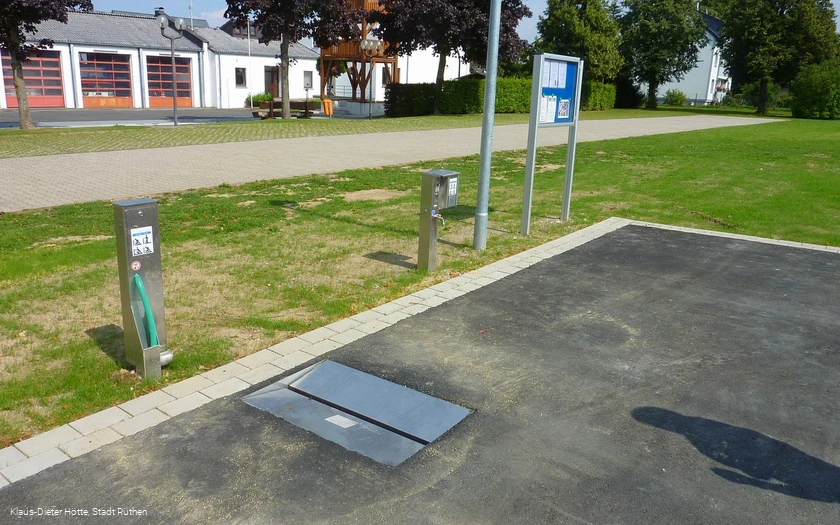 WohnmobilstellplatzP1080565 .JPG WohnmobilstellplatzP1080565 .JPG