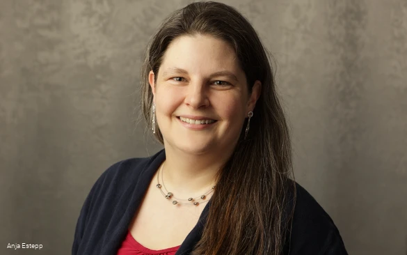 Nina Cremer_door Anja Estepp_1.jpg