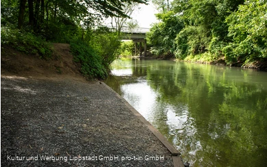 Kanueinstieg Rebbeke Zur Neuen Brücke (c) KWL Kultur und Werbung Lippstadt GmbH Pro-t-in GmbH (1).jpg