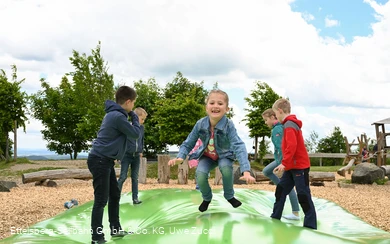 spielplatz-ettelsberg-trampolin.jpg