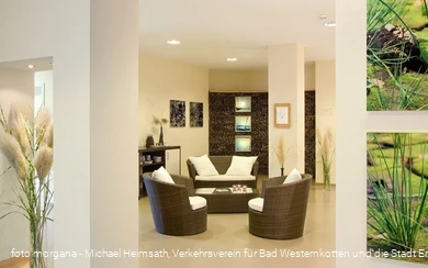 Bereits im Wartebereich spüren Sie die wohlig warm