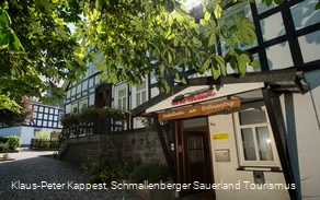 Eingang zum Modellbahnmuseum in Grafschaft