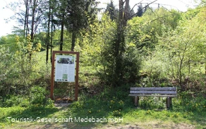 Wanderparkplatz Schlossberg bei Küstelberg