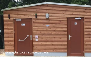 öffentliche Toilette Seepark