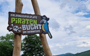 Logo Piratenbucht Hennesee