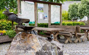 Brunnen an der Wandertafel in Gellinghausen