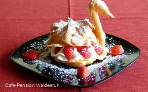 Cafe-Pension Waldesruh Windbeutel.jpg