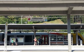 Radbahnhof Lennetal.jpg