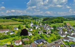 Ortsansicht Schönholthausen mit Kirche