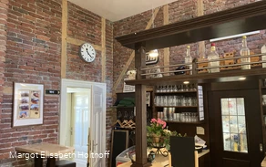 Alter Bahnhof Jausenstation.jpg