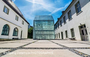 Klosterinnenhof.jpg Klosterinnenhof.jpg