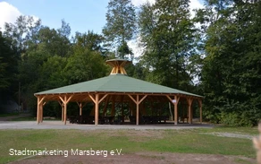 Pavillon Informationszentrum regionale Montanindus