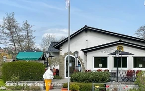 Eingangsbereich Café HenrichS  Foto Stadt Rüthen