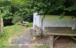 Rastmöglichkeit an der Josefs-Kapelle am RuhrtalRadweg