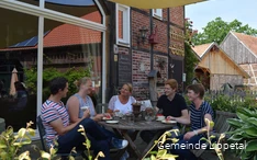 Koffieronde in café Antik