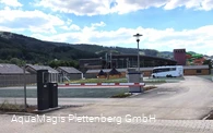 Einfahrt AquaMagis Wohnmobilstellplatz PREMIUM