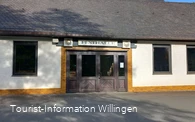 Festhalle-Schwalefeld-Eingang.jpg