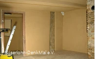 Zwischenzustand mit im 1. OG mit Lehmputz.jpg