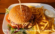 Der Nöckel-Burger - © Pension & Restaurant Haus zum Nöckel