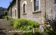 kirche-usseln-mauer c) tourist-info-willingen-klaus-peter-kappest.jpg