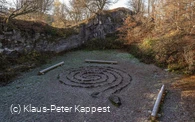 steinbruch-hengboehl-labyrith_c__klaus-peter-kappest-sauerland-wanderdoerfer.jpg