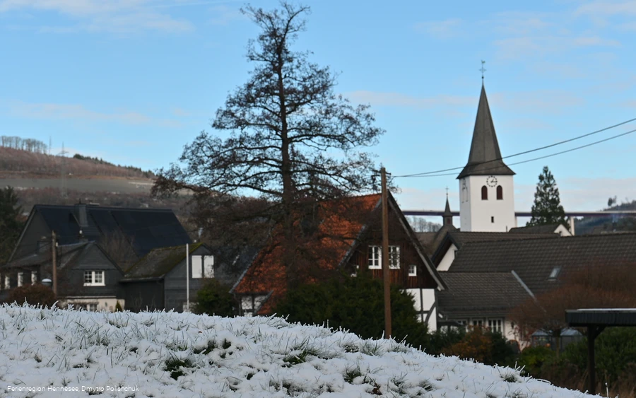 Ostwig - Ausblick auf den Ort im Winter