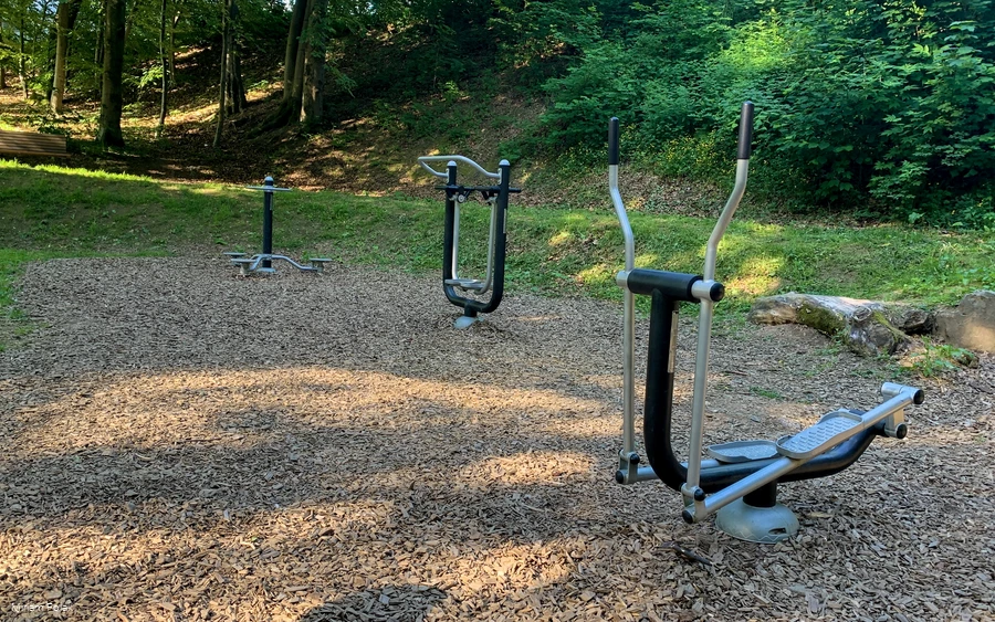 Outdoor-Fitnessgeräte im Volkspark Meinerzhagen