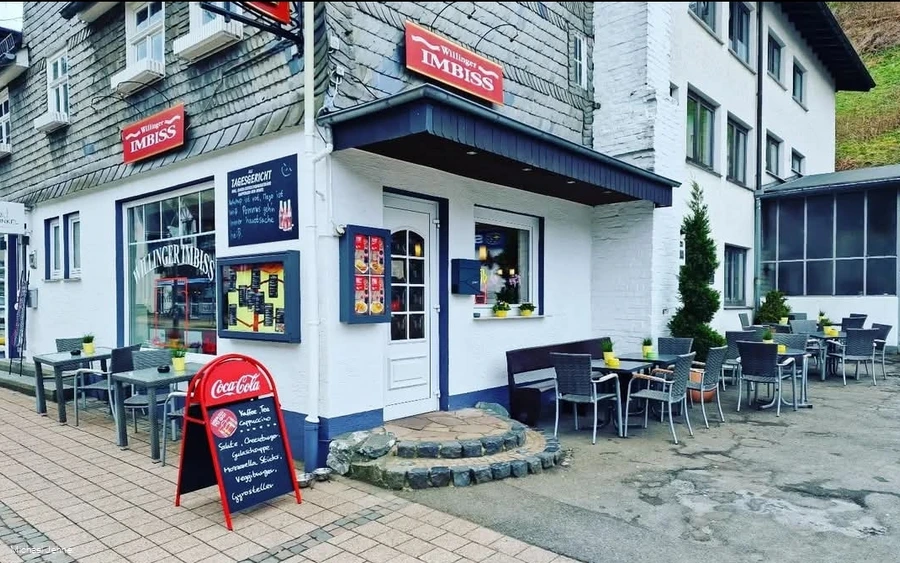Willinger Imbiss Aussen.jpg Willinger Imbiss Aussen.jpg