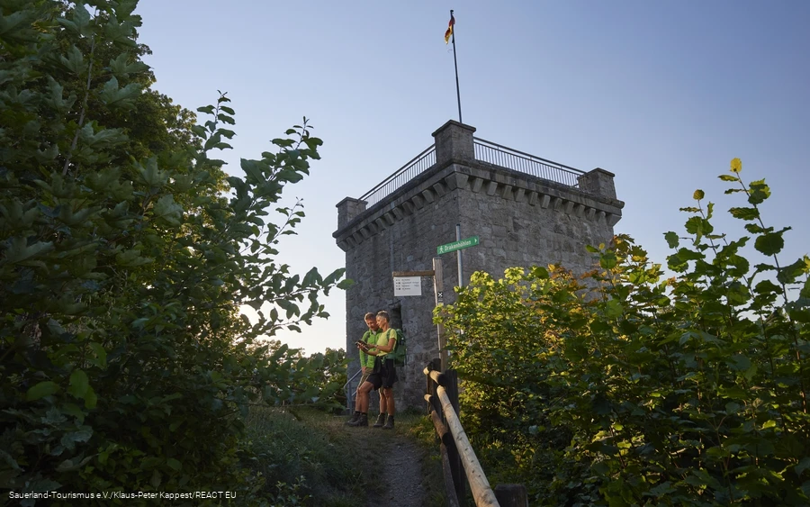 Buttenturm - Wanderer