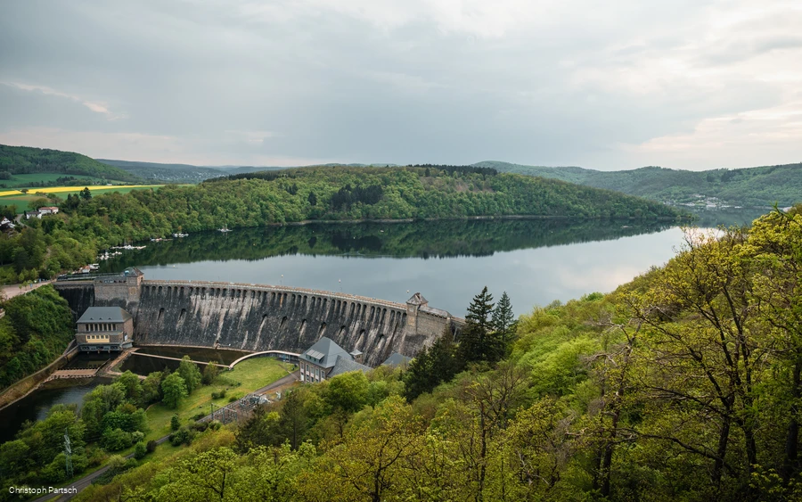 Edersee und Staumauer Frühjahr 2024
