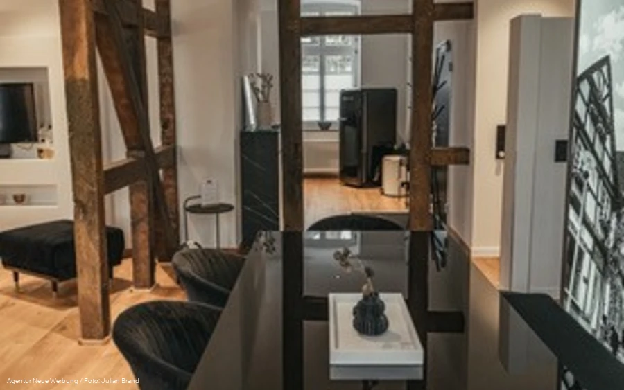 Kremer's interior view