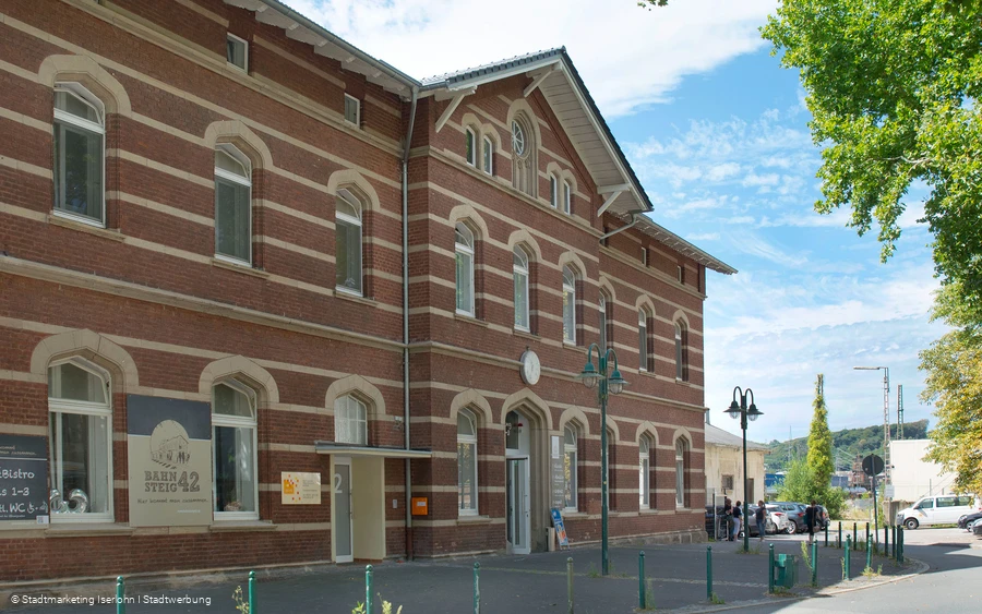 Außenansicht 2.jpg