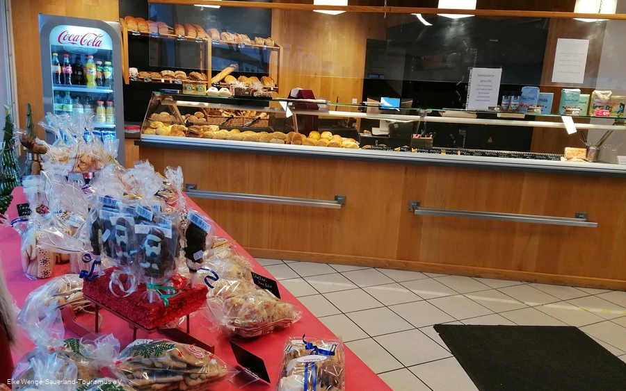 Auslage Redder Gebäck Auslage Redder Gebäck