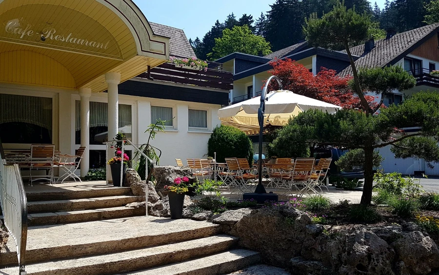 friederike-willingen-eingang.jpg