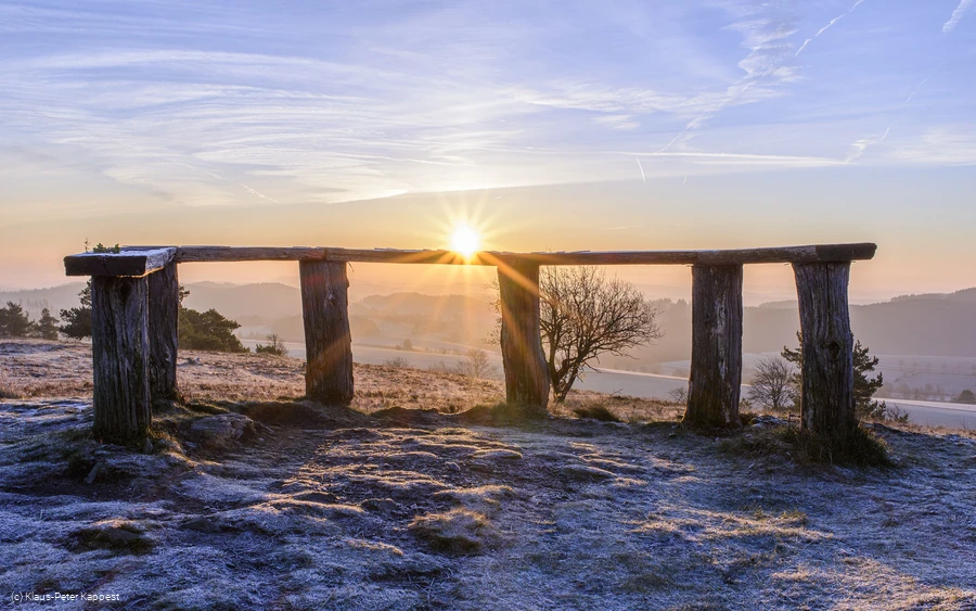 osterkopf-sonnenaufgang_c__klaus-peter-kappest-sauerland-wanderdoerfer.jpg
