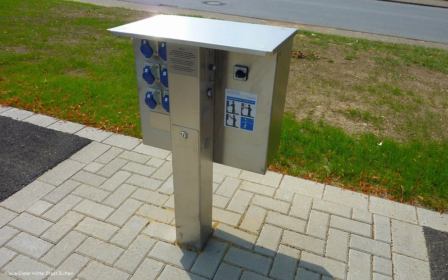 Wohnmobilstellplatz.JPG